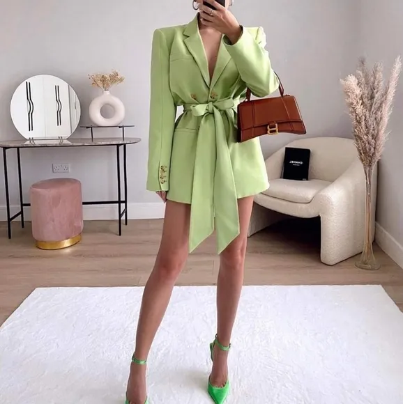 Zara Belted Blazer Green size XS