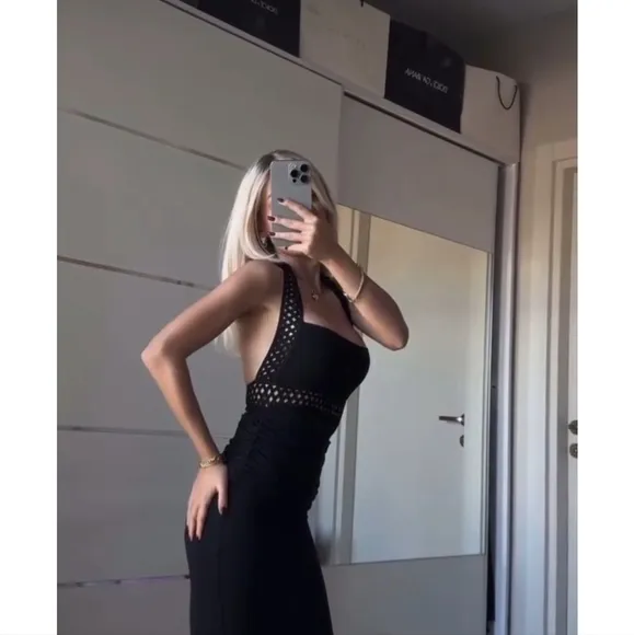 ZARA cut out midi dress size S and M Black