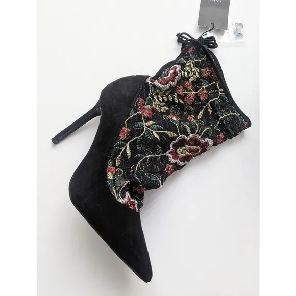 Zara Floral Embroidery Stocking-style High Heel Shoes Size 6.5