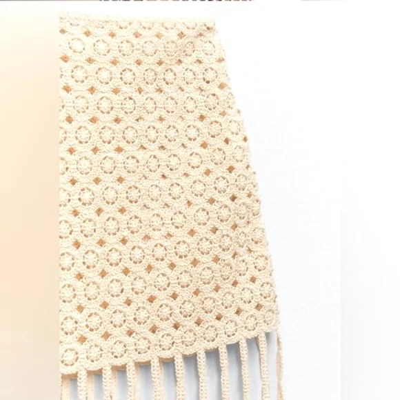 ZARA * FRINGE CROCHETED SKIRT