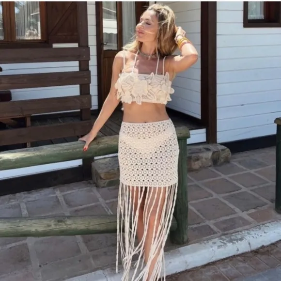 ZARA * FRINGE CROCHETED SKIRT
