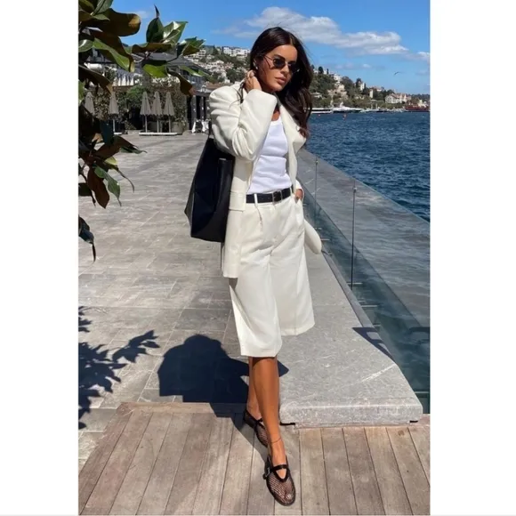 Zara Long Pleated Shorts Bermuda Size S
