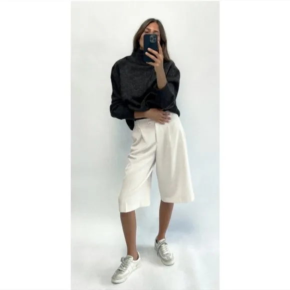 Zara Long Pleated Shorts Bermuda Size S