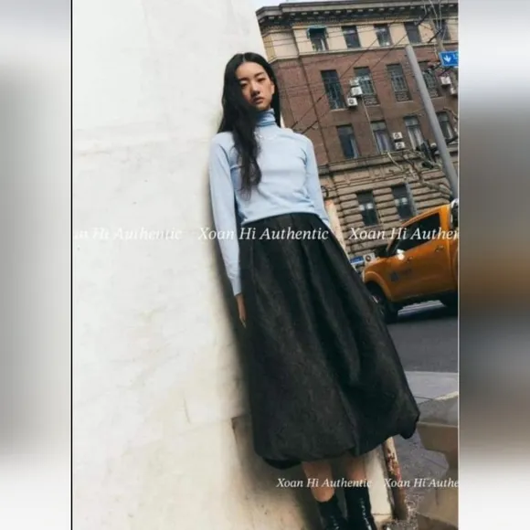 Zara Voluminous Balloon midi skirt size XS and S
