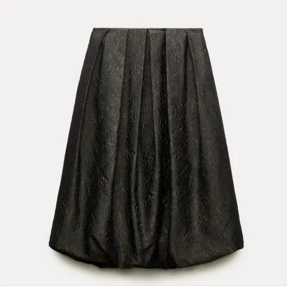Zara Voluminous Balloon midi skirt size XS and S